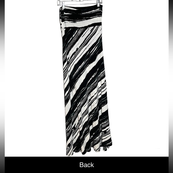 B. Moss Company Black and White Strapless Dress - Picture 2 of 7